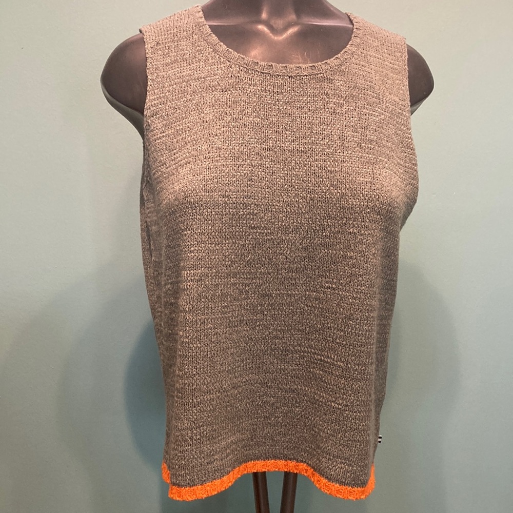 Izod Top